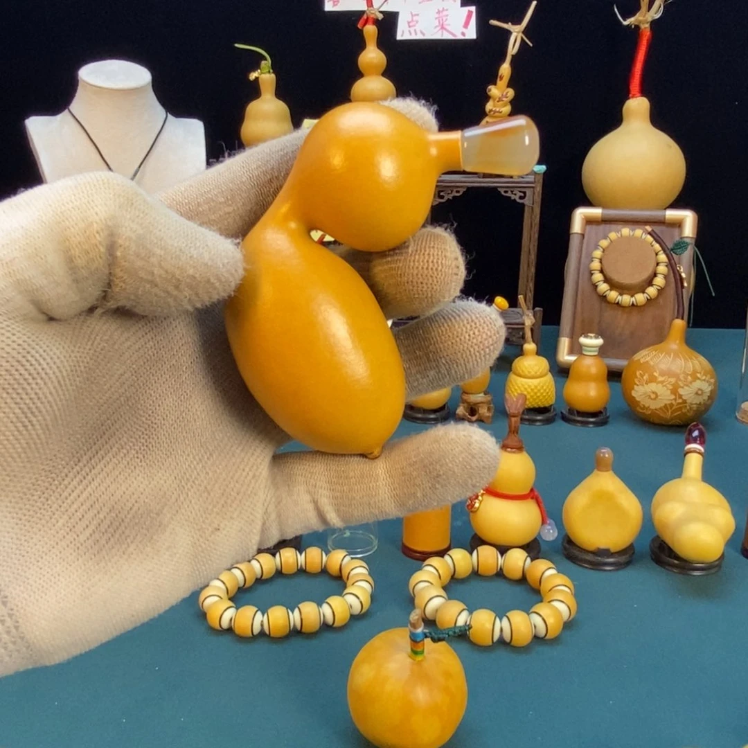 阿*直播间里有个叫阿姨和我一起去