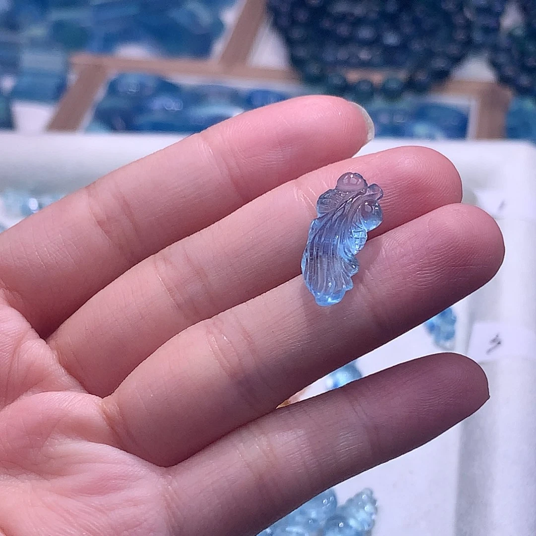 未镶嵌手链水晶锦鲤鱼 60元 打孔不退换