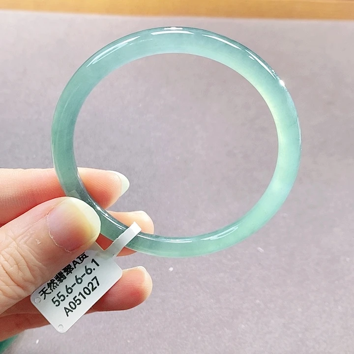 【闪购商品】未镶嵌手镯翡翠
