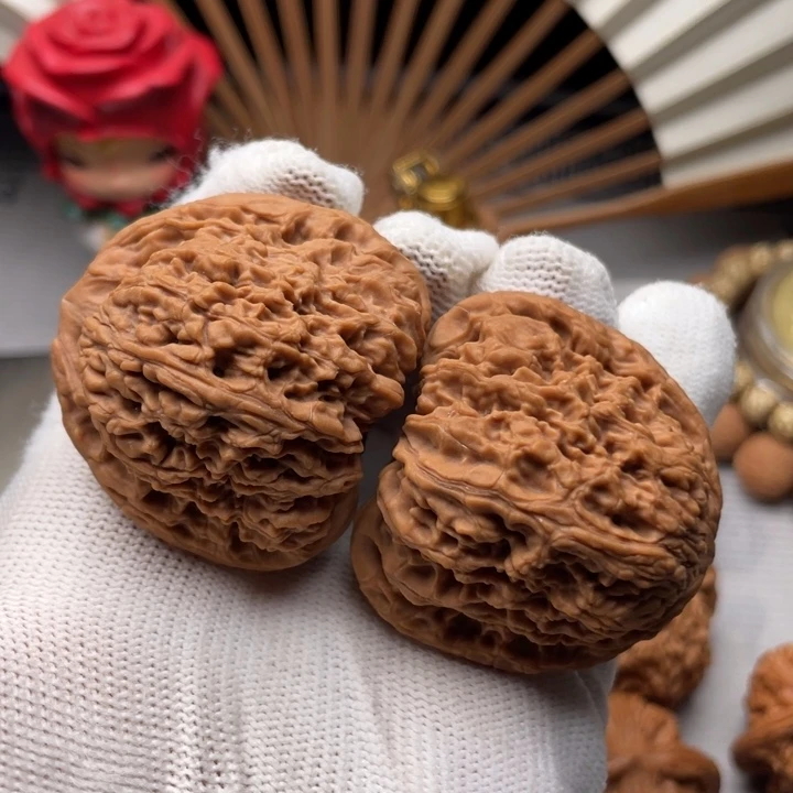 文玩核桃把件赵洗满南疆石42