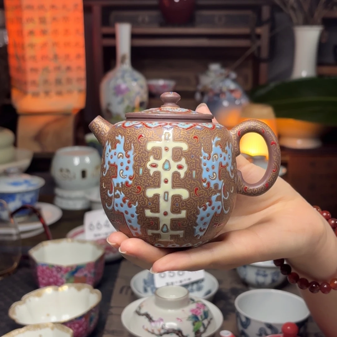 巽***人手工重工紫砂壶180cc