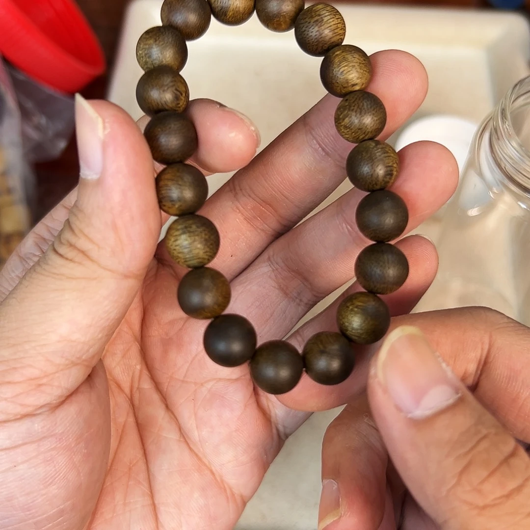 沉香碎屑沉香10mm圆珠