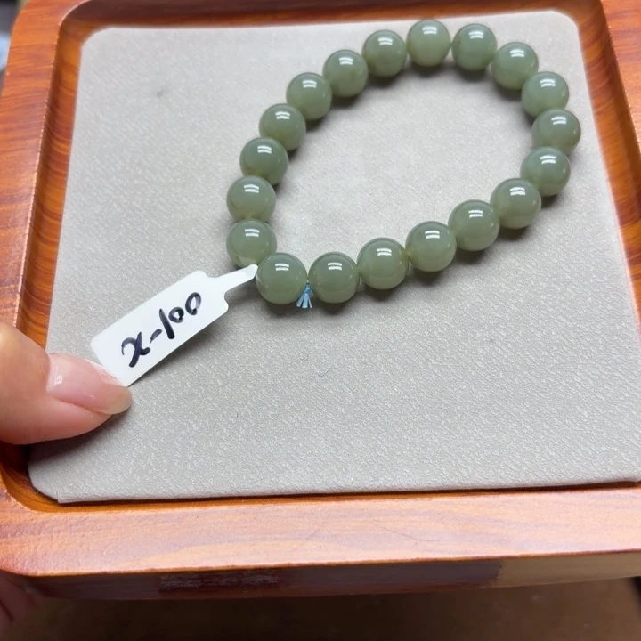 和田玉未镶嵌手串