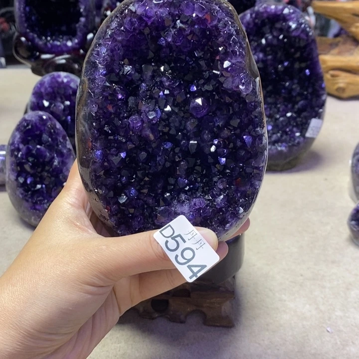 未镶嵌大型摆件（非配饰）水晶