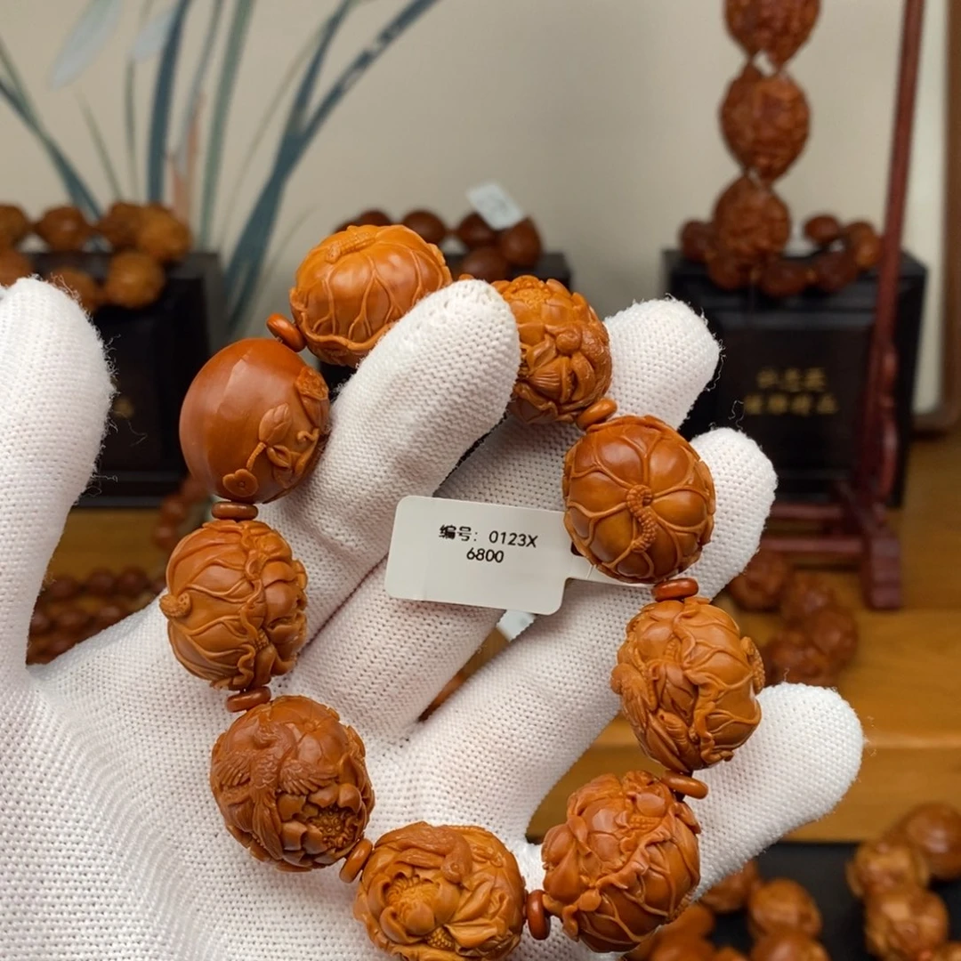 手串橄榄核曹华老师荷塘月色