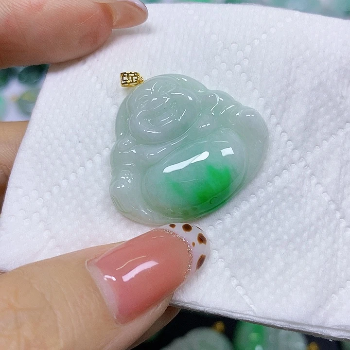 翡翠18K金镶嵌颈饰挂件