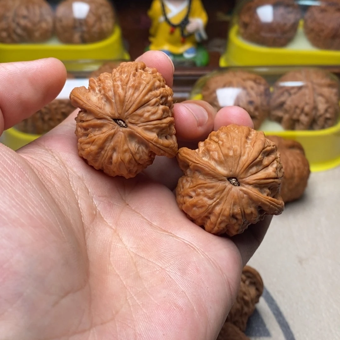 文玩核桃把件天****L39血麒麟a 6