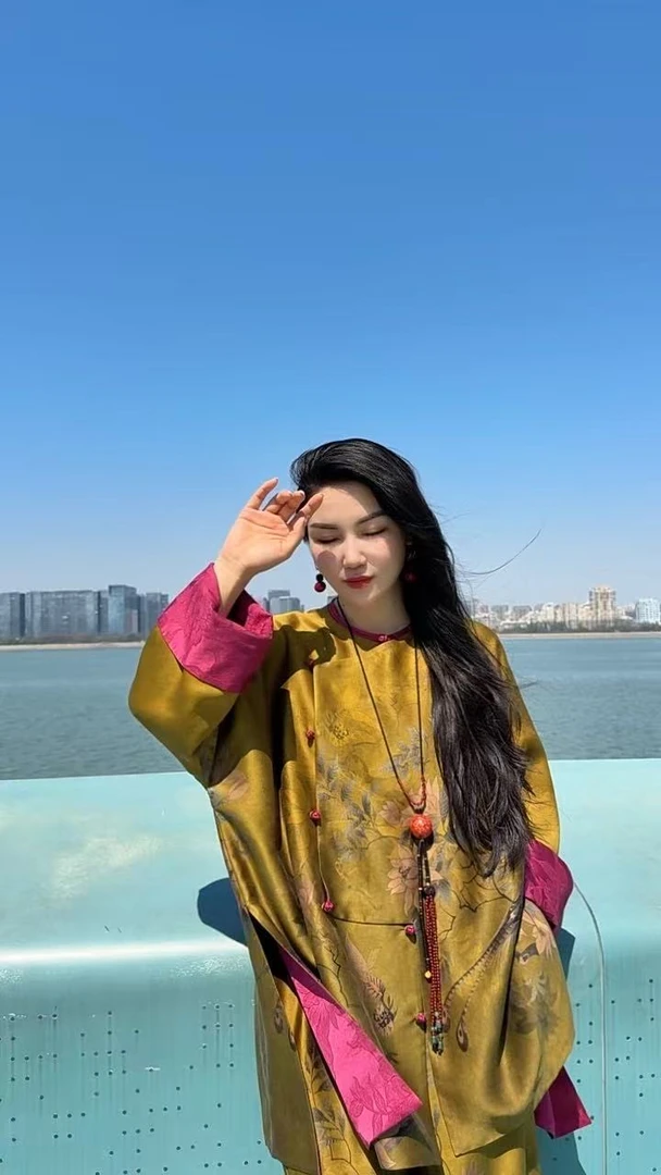 XuanGeMoXiang/轩阁墨香【疏瑶 】中式香云纱高定双面太太服MX77115