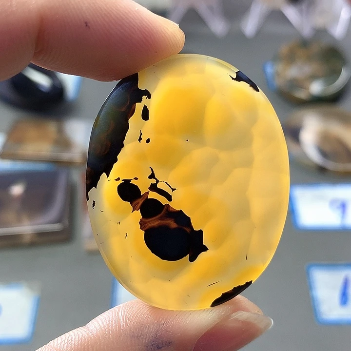 未镶嵌颈饰玛瑙/玉髓