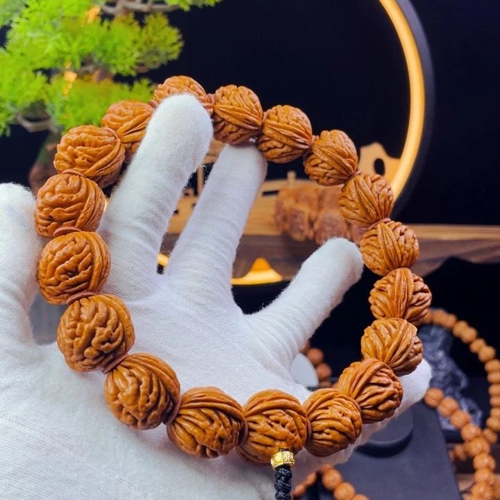 桃核吊坠野生桃核