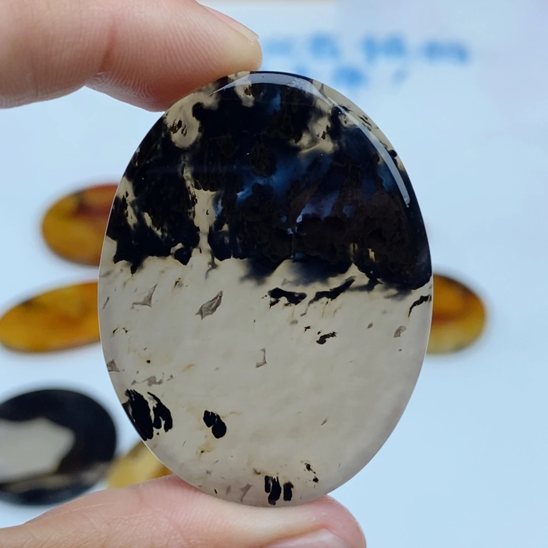 玛瑙/玉髓未镶嵌珠宝半成品