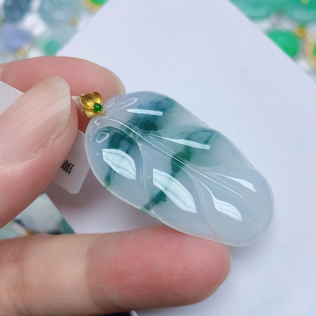 翡翠18K金镶嵌颈饰3678996