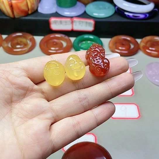 玛瑙/玉髓吊坠(不含链)未镶嵌啊*