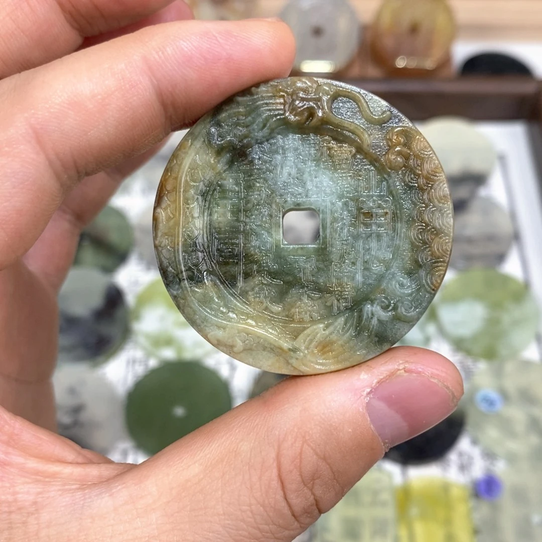 岫玉未镶嵌颈饰岫玉山鬼花钱吊坠