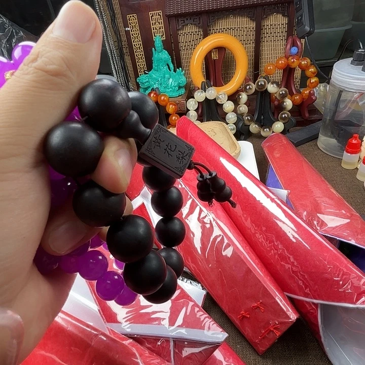 大果紫檀（缅甸花梨）212