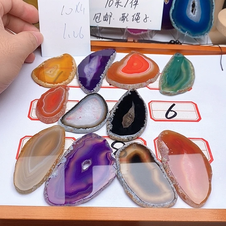 茶***子玛瑙/玉髓合金颈饰