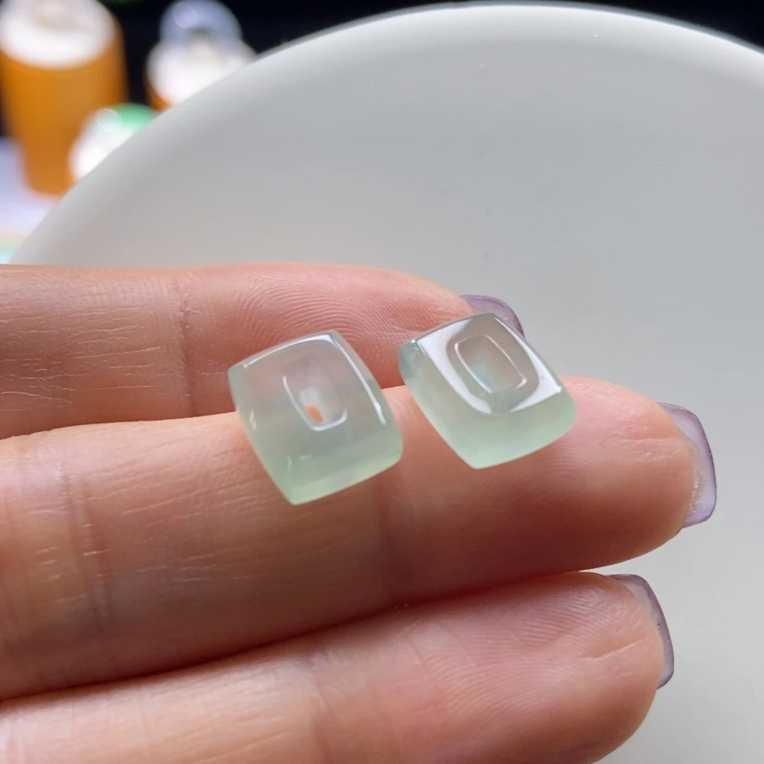 翡翠颈饰未镶嵌多样性发其一