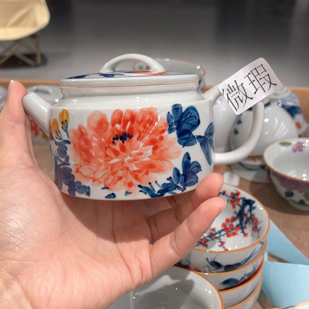 釉下手绘茶具微瑕
