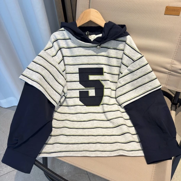 男童秋季连帽卫衣灰色条纹宽松拼接假两件帽衫百搭男大童打底衫