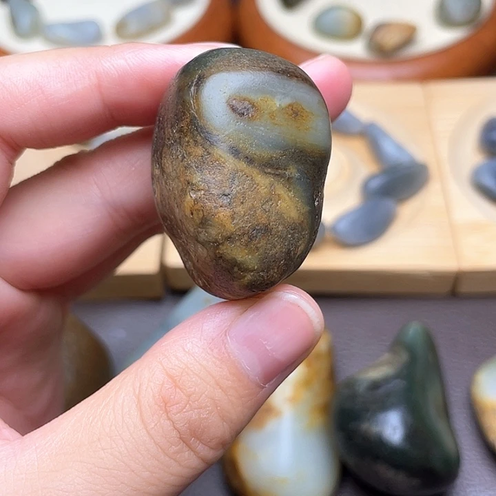 颈饰未镶嵌和田玉8