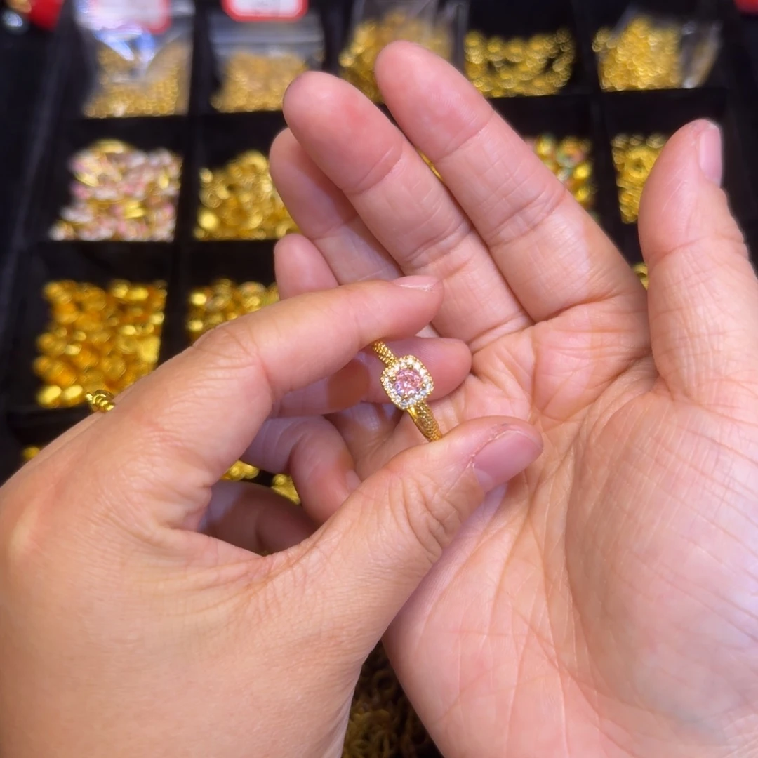 铜合金粉色戒指1个装
