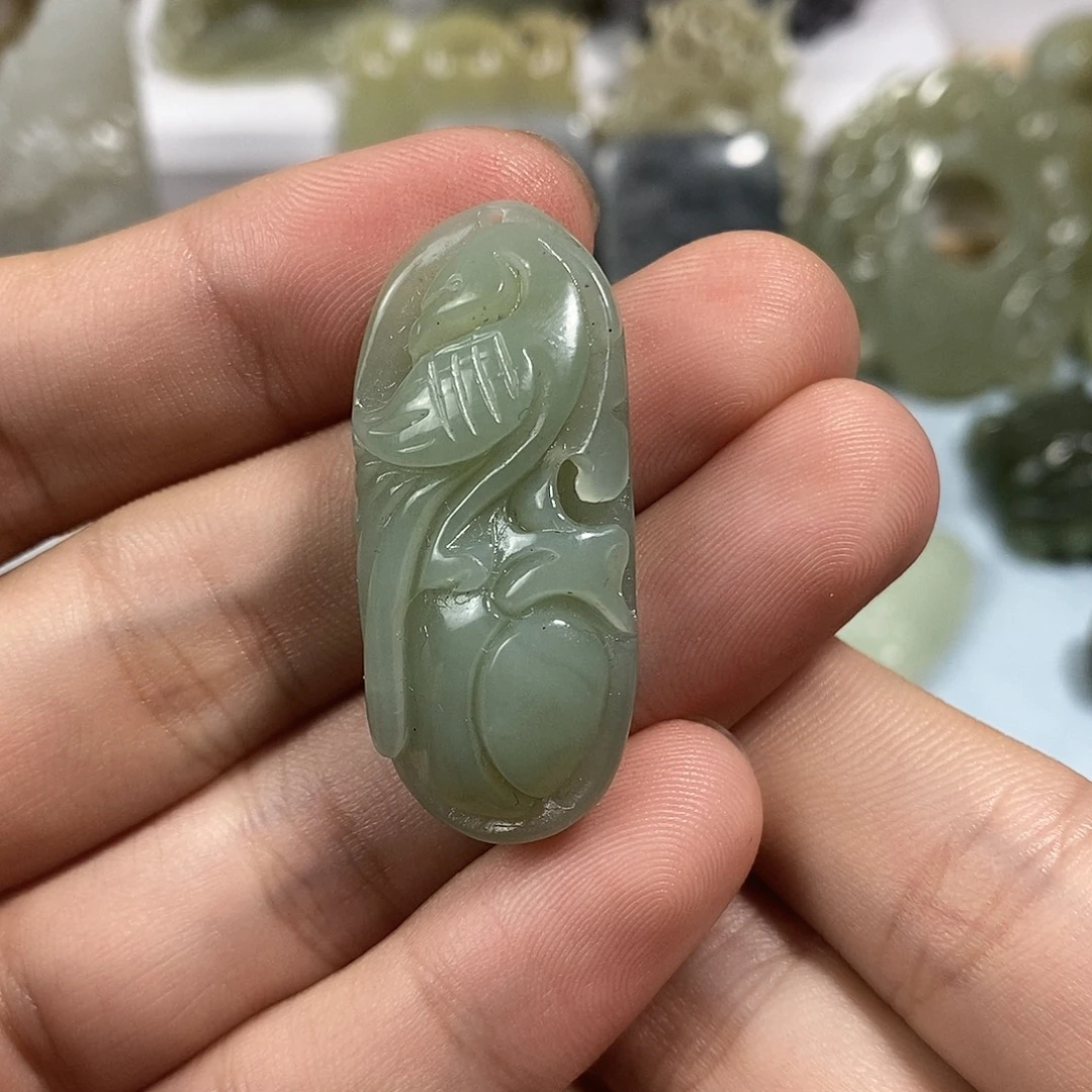 和田玉未镶嵌挂件