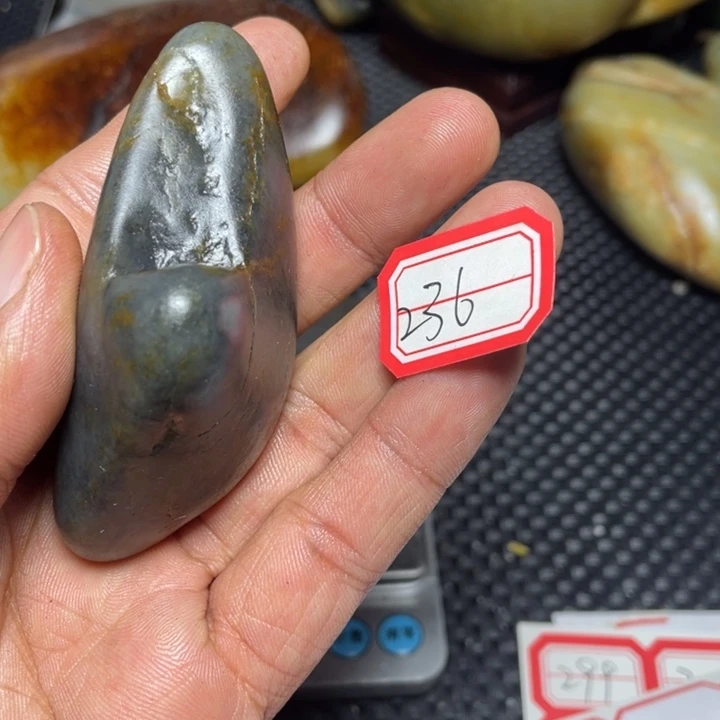 颈饰未镶嵌和田玉236