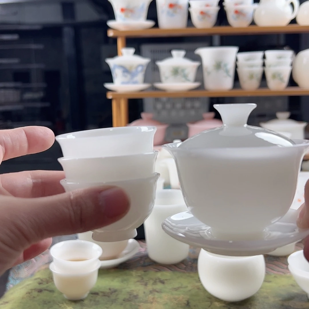 璞玉釉烧元宝盖碗小容量110ml+3个35ml小铃铛杯