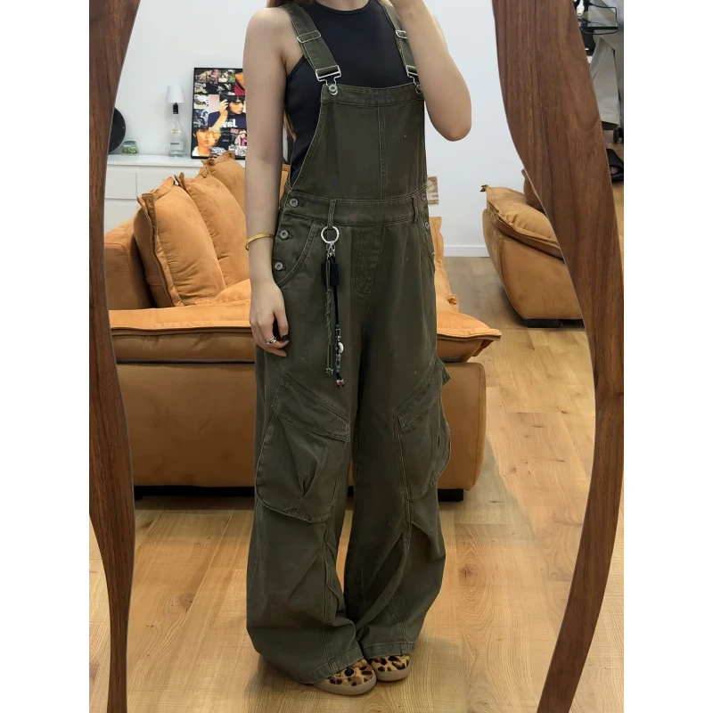 美式复古工装风格背带裤女秋季新款水洗做旧多口袋褶皱弯刀阔腿裤