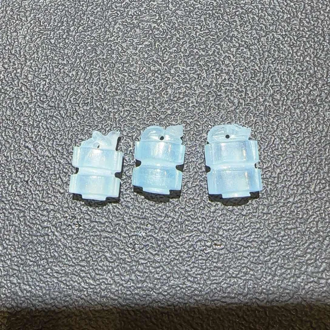 y***b和田玉（糖玉）未镶嵌挂件