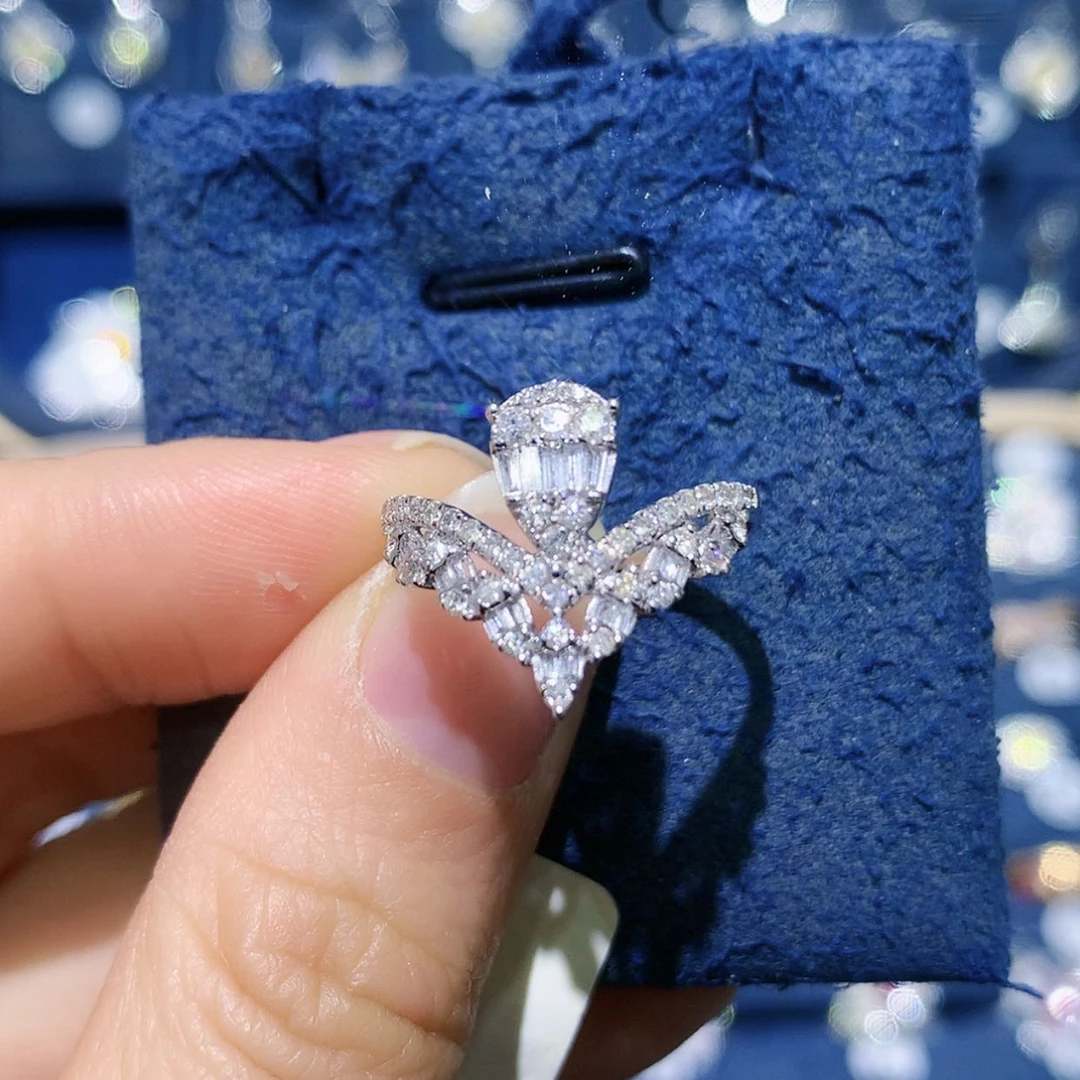 【闪购商品】钻石戒托18K金镶嵌皇冠戒指