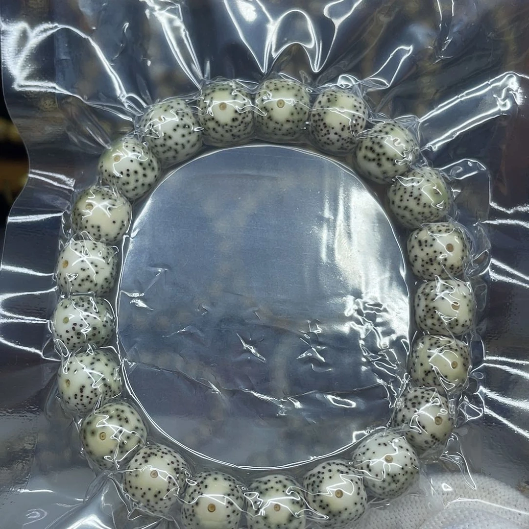 手串星月菩提12-11，大眼睛稀散细星