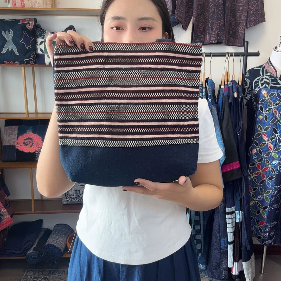 棉棉妤然服饰土布织锦包