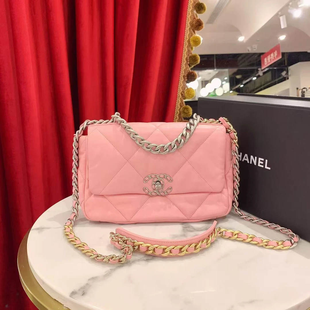 95新 Chanel/香奈儿 GGS19bag小号粉色银扣羊皮芯片款39011436