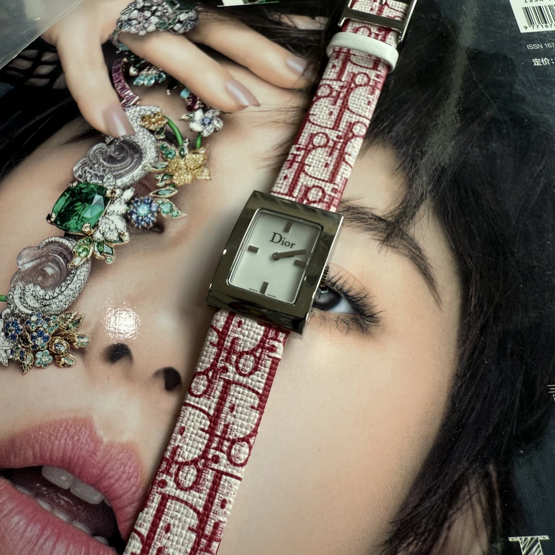 95新 DIOR/迪奥 95新/Dior时尚腕表 石英/女表