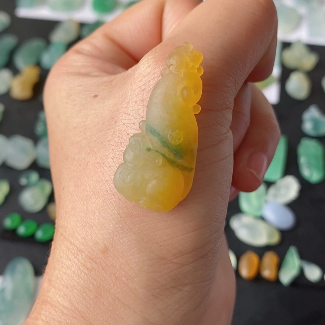 定制翡翠未镶嵌鼠