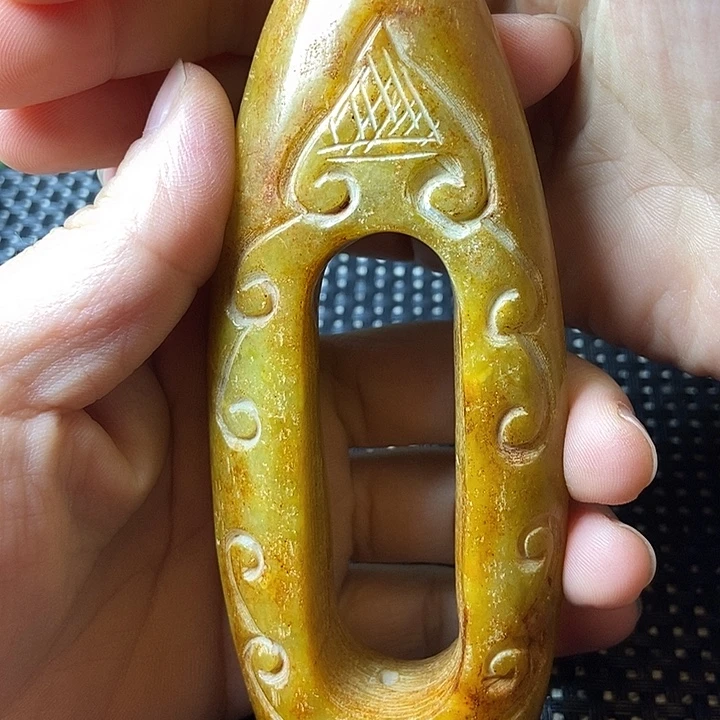 和田玉（糖玉）未镶嵌挂件