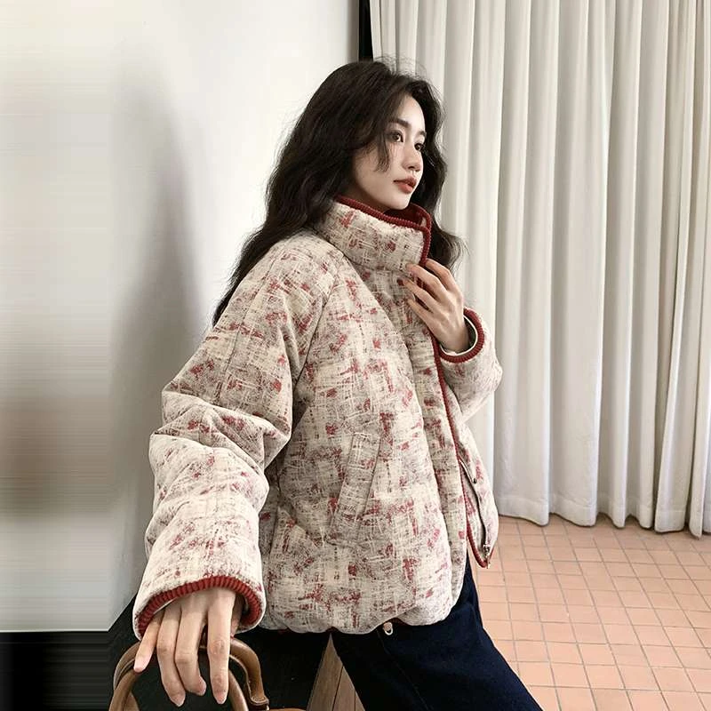 红色设计感小众羽绒服女冬外套加厚2024韩系超好看独特短款面包服