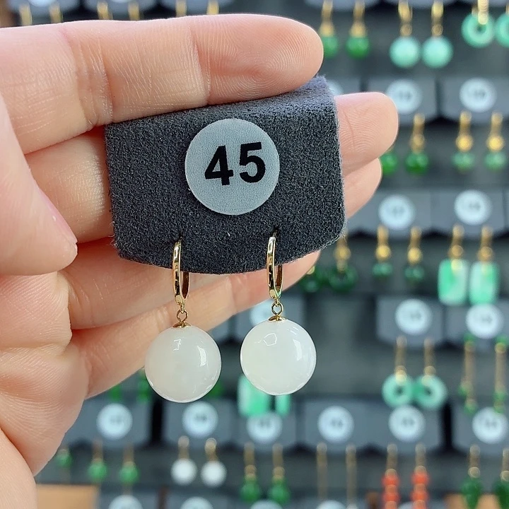 和田玉18K金镶嵌耳饰