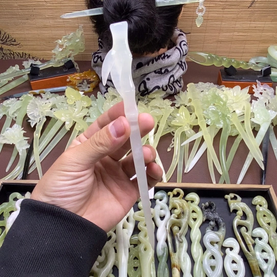 蛇纹石玉未镶嵌发饰