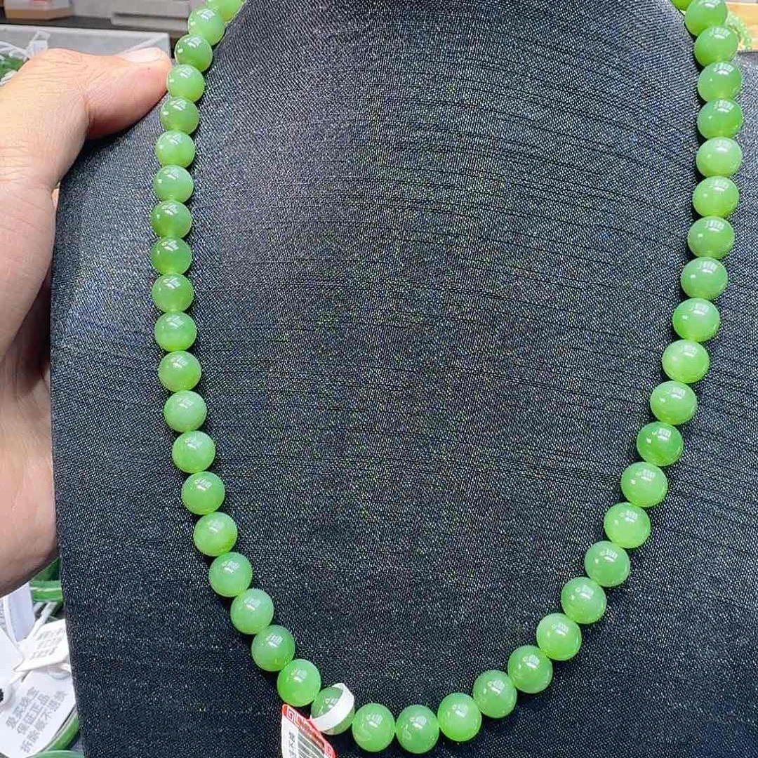 和田玉（碧玉）未镶嵌颈饰