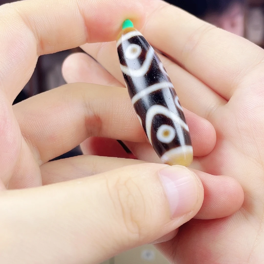 玛瑙/玉髓颈饰合金行运