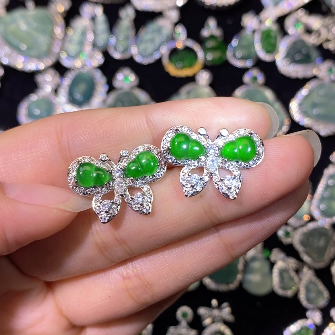 大***）翡翠未镶嵌颈饰天然