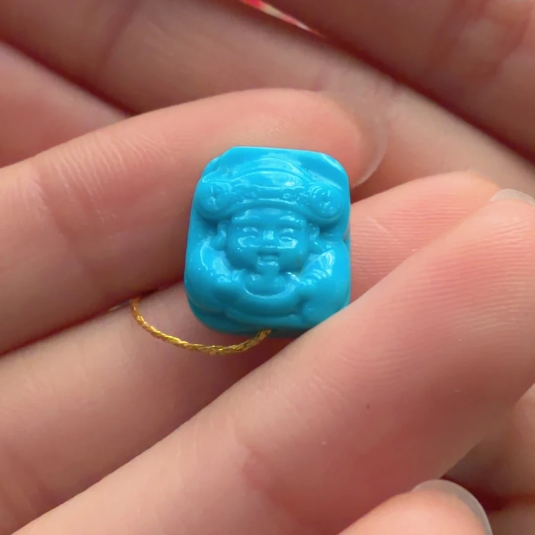 绿松石未镶嵌颈饰