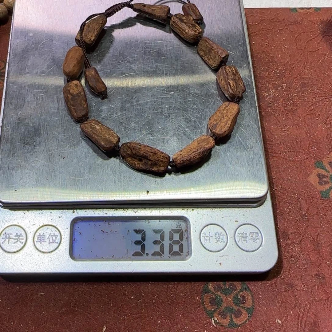 【闪购商品】沉香碎屑沉香3.38克斯里兰卡千年碳化红土9分沉