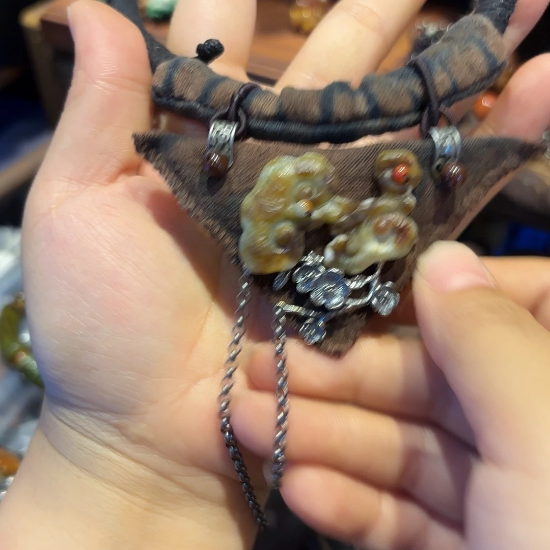 翡翠未镶嵌颈饰原创