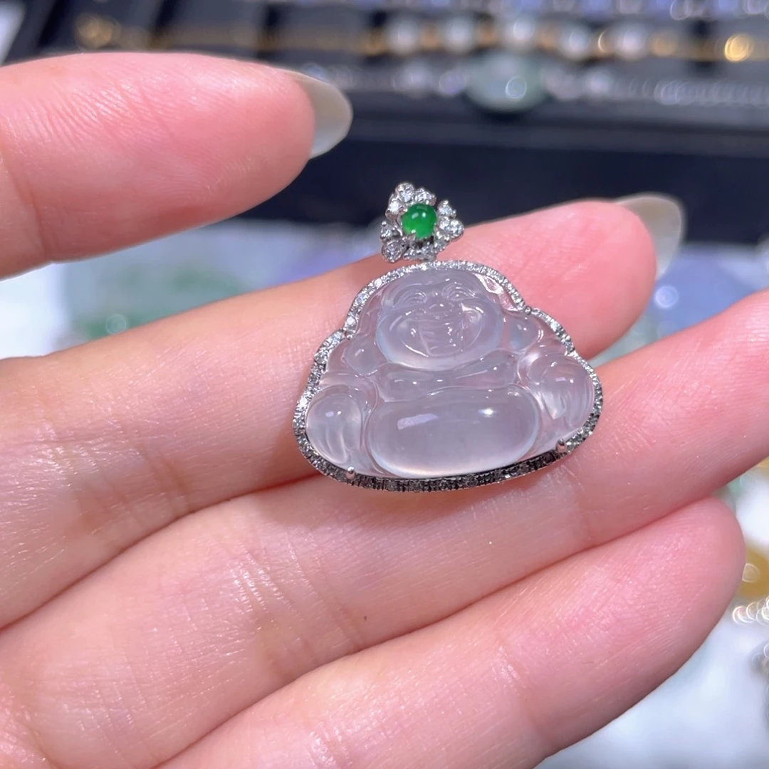 颈饰18K金镶嵌翡翠翡翠