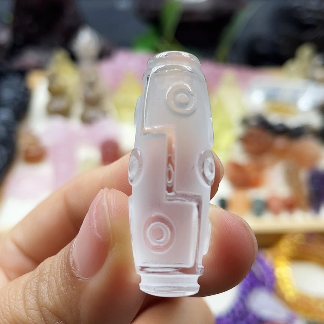 未镶嵌颈饰水晶吊坠
