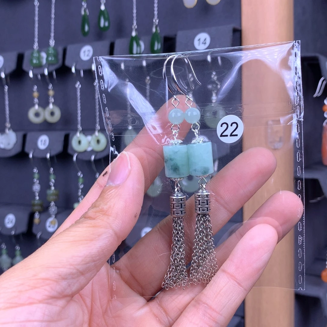 翡翠耳饰银S925镶嵌白***?