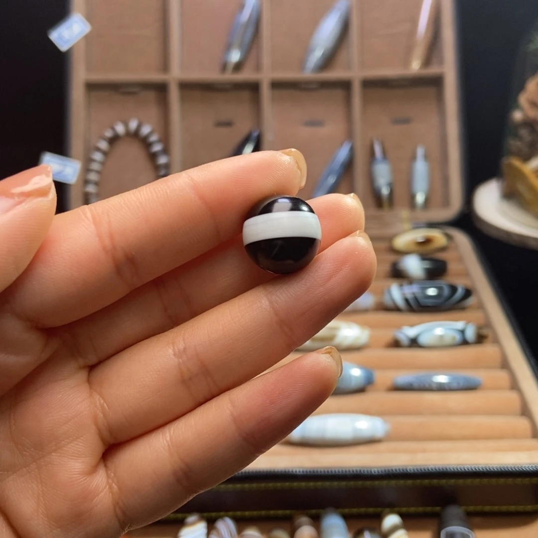 我***翔玛瑙/玉髓未镶嵌颈饰